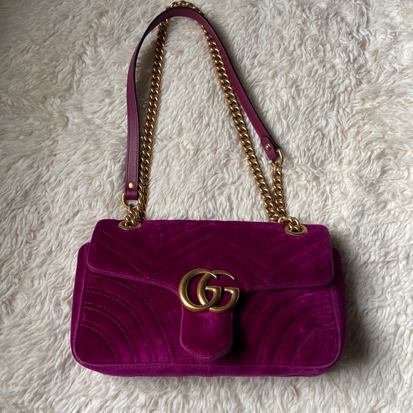 Gucci  GG Metelasse Marmont Small Velvet Shoulder Bag - Picture 2 of 13